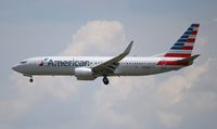 N944NN @ KMIA - American - by Florida Metal