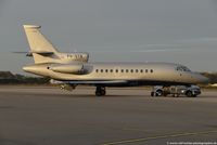 PH-STB @ EDDK - Dassault Aviation Mystere Falcon 900C - XRO Exxaero - 194 - PH-STB - 14.11.2017 - CGN - by Ralf Winter