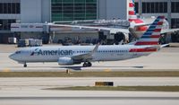 N956AN @ KMIA - American