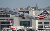 N972AN @ KMIA - American