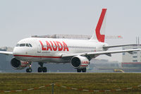 OE-LOO @ LOWW - Laudamotion Airbus A320 - by Thomas Ramgraber