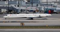 N977DL @ KMIA - Delta