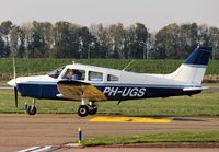 PH-UGS @ EHLE - Lelystad Airport