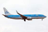 PH-BXY @ CPH - Copenhagen 12.12.2019 - by leo larsen