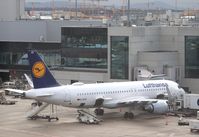 D-AIUG @ EDDF - Airbus A320-214