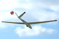 G-OSHK @ EDST - Schempp-Hirth SHK-1 landing with dragchute at Hahnweide airfield, Germany. OTT 2019