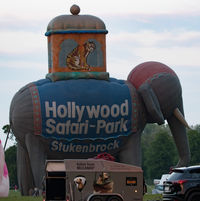 G-BMKX - A rare outing for G BMKX - special tethered inflation at the Midlands Air festival 2019 - by dave226688