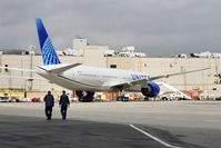 N2749U @ KSFO - SFO 2019.