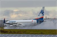 TC-SEN @ EDDR - Boeing 737-8HC - by Jerzy Maciaszek
