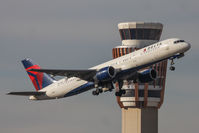 N674DL @ PHX - PHX Tower