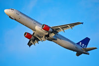 OY-KBE @ CPH - Copenhagen 30.11.2015 T/O R-22R - by leo larsen