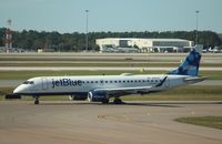 N184JB @ KMCO - ERJ-190-100IGW