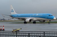 PH-EZF @ EGSH - Turning onto Stand 4 on arrival from Amsterdam (AMS).