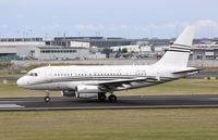 A6-CAS @ ESSA - Line up RWY 19L - by wijken