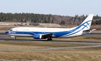 VP-BCJ @ ESSA - Cargo - by wijken