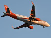 OE-INI @ LFBD - U27482 from Porto landing runway 23 - by Jean Christophe Ravon - FRENCHSKY