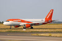 OE-IJE @ LFPG - Taxiing - by Romain Roux