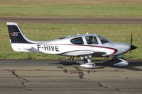 F-HIVE @ LFPN - Taxiing - by Romain Roux