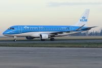 PH-EXZ @ EGSH - Arriving from Amsterdam (AMS).