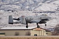 80-0250 @ KBOI - Landing 10R. - by Gerald Howard