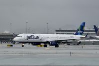 N976JT @ SFO - Departing runway 10 SFO 2020. - by Clayton Eddy