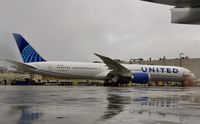N14011 @ KSFO - SFO 2020.