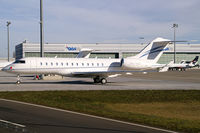 9H-SSU @ LOWW - Avcon Jet Malta Bombardier Global 6000 - by Thomas Ramgraber