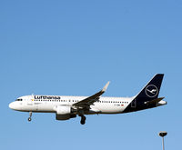 D-AIWD @ EKCH - D-AIWD landing rw 22L