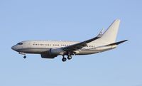 N737AT @ ESSA - RWY 01L - by wijken