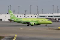 VQ-BYS @ ESSA - Taxiway U - by wijken