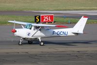 F-GCNJ @ LFPN - Taxiing