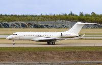 N433DC @ ESSA - Taxiway W - by wijken