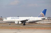 N893UA @ KORD - Airbus A319-132 - by Mark Pasqualino
