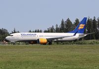 TF-ICY @ ESSA - RWY 01L - by wijken