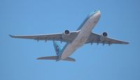 HL8276 @ KLAX - LAX 2016