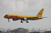 HP-2010DAE @ KMIA - MIA 2011 - by Florida Metal