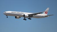 JA737J @ KLAX - LAX 2016