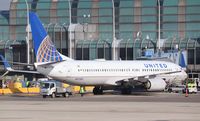 N27205 @ KORD - Boeing 737-824