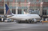 N601UX @ KORD - ERJ-170-200LR