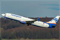 TC-SEK @ EDDR - 2015 Boeing 737-8HC, c/n: 61172 - by Jerzy Maciaszek