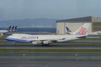 B-18706 @ ESF - Picture from the new observation deck. SFO. 2020. - by Clayton Eddy