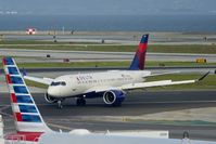 N105DU @ KSFO - Sky Terrace SFO 2020. - by Clayton Eddy