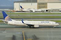 N39450 @ KSFO - Sky Terrace SFO 2020. - by Clayton Eddy