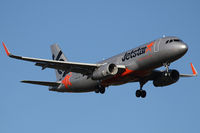 VH-VFX @ NZCH - from AKL - by Bill Mallinson