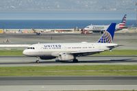 N845UA @ KSFO - Sky Terrace SFO 2020.