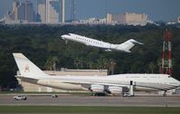 N122BN @ KMCO - MCO 2016 - by Florida Metal