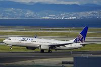 N66848 @ KSFO - Sky Terrace SFO 2020. - by Clayton Eddy