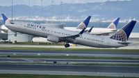 N66848 @ KSFO - Sky Terrace SFO 2020. - by Clayton Eddy