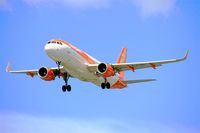 G-EZWH @ LFBD - Airbus A320-214, Short approach rwy 23, Bordeaux-Mérignac airport (LFBD-BOD) - by Yves-Q