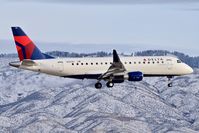 N301SY @ KBOI - Landing 10L.